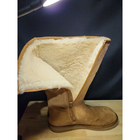 UGG Boot w greenfield chesnut size 11 - Picture 2 of 5